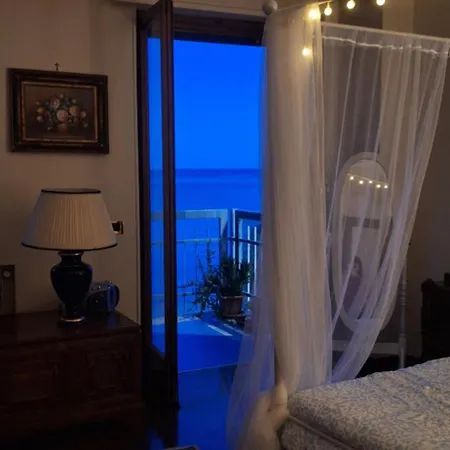 Apartment L'eco Del Mare *